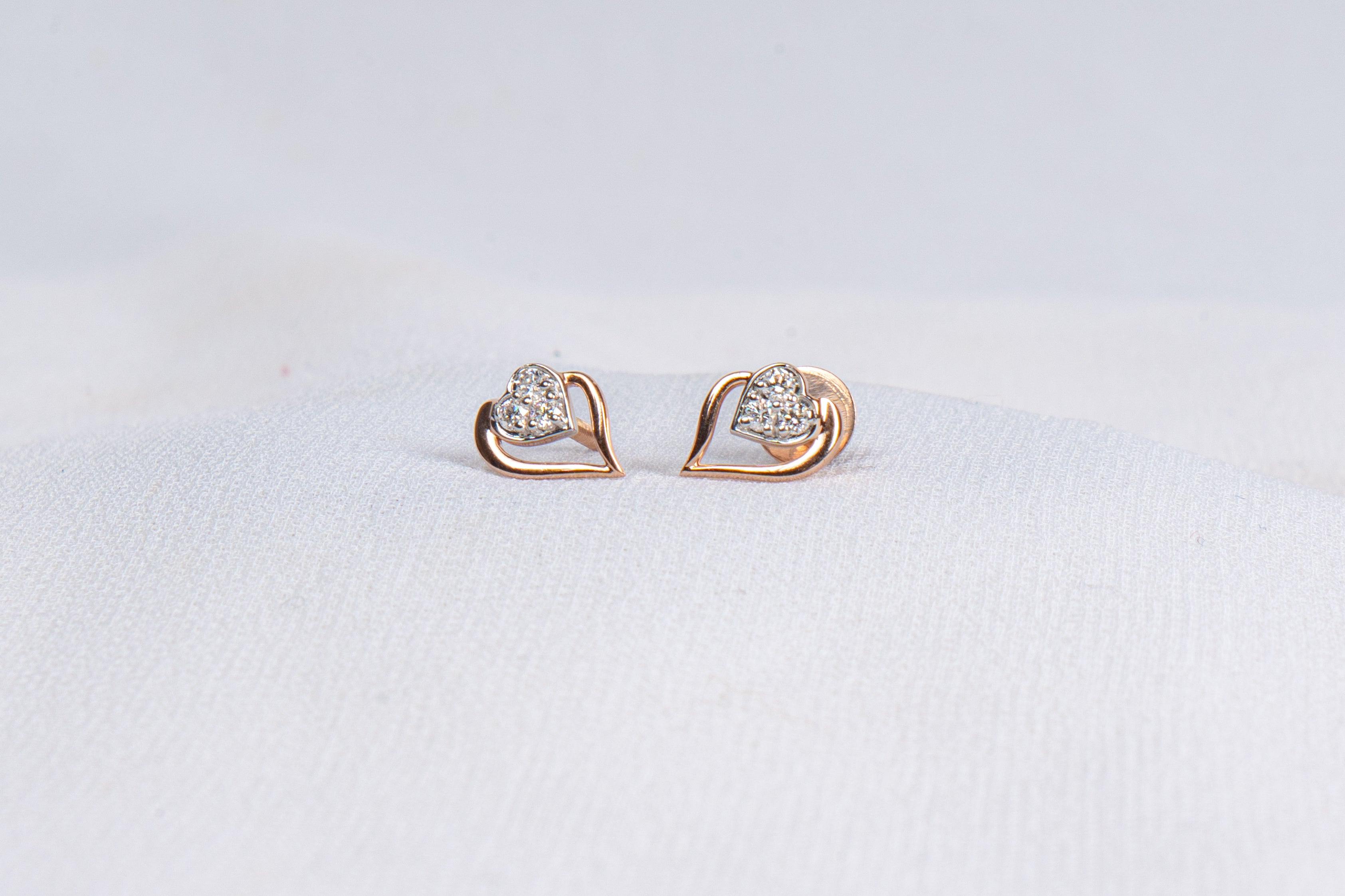 Amoura Interlocked Heart Stud Earrings