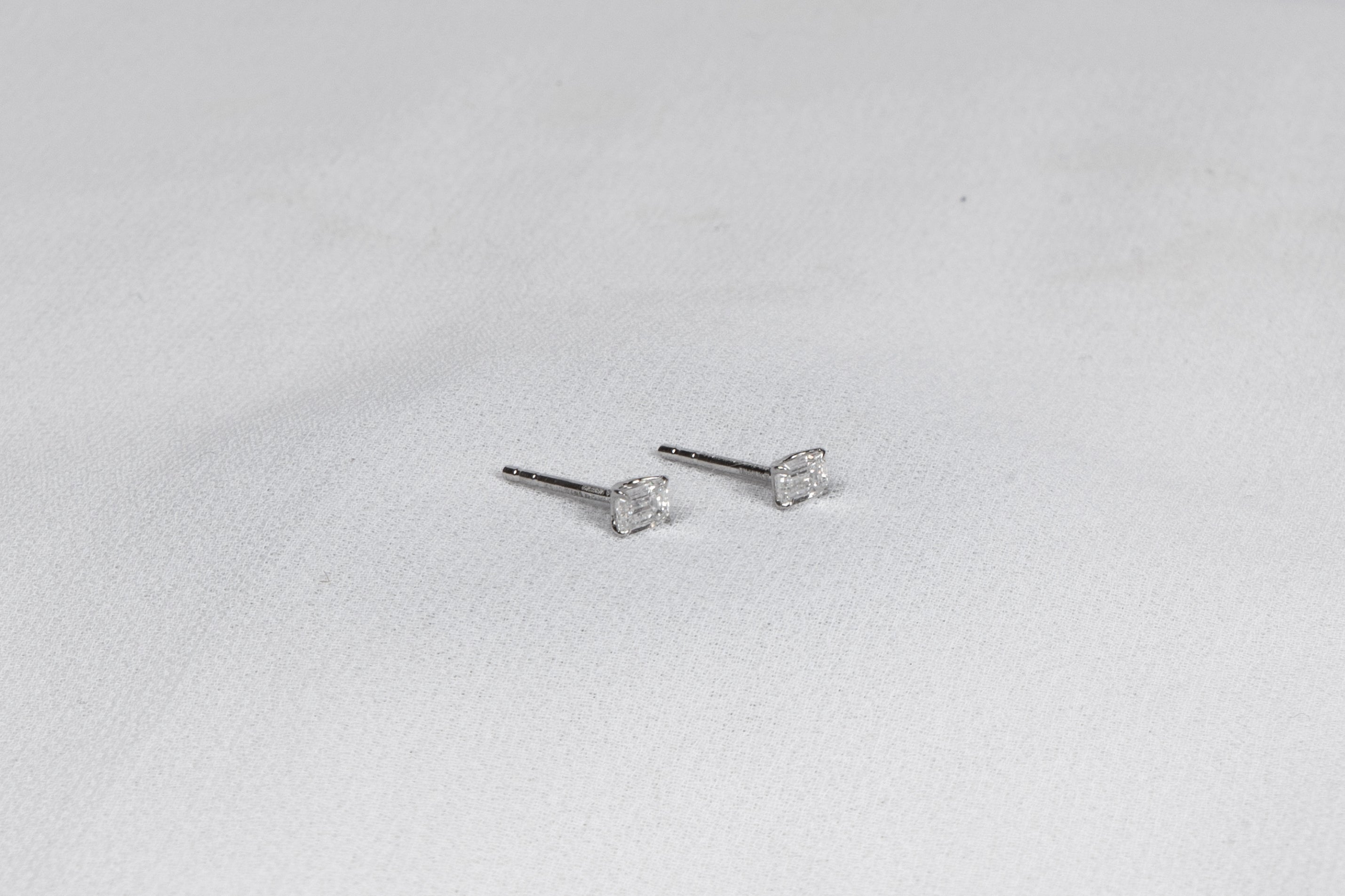 Minimal Emerald Cut Studs