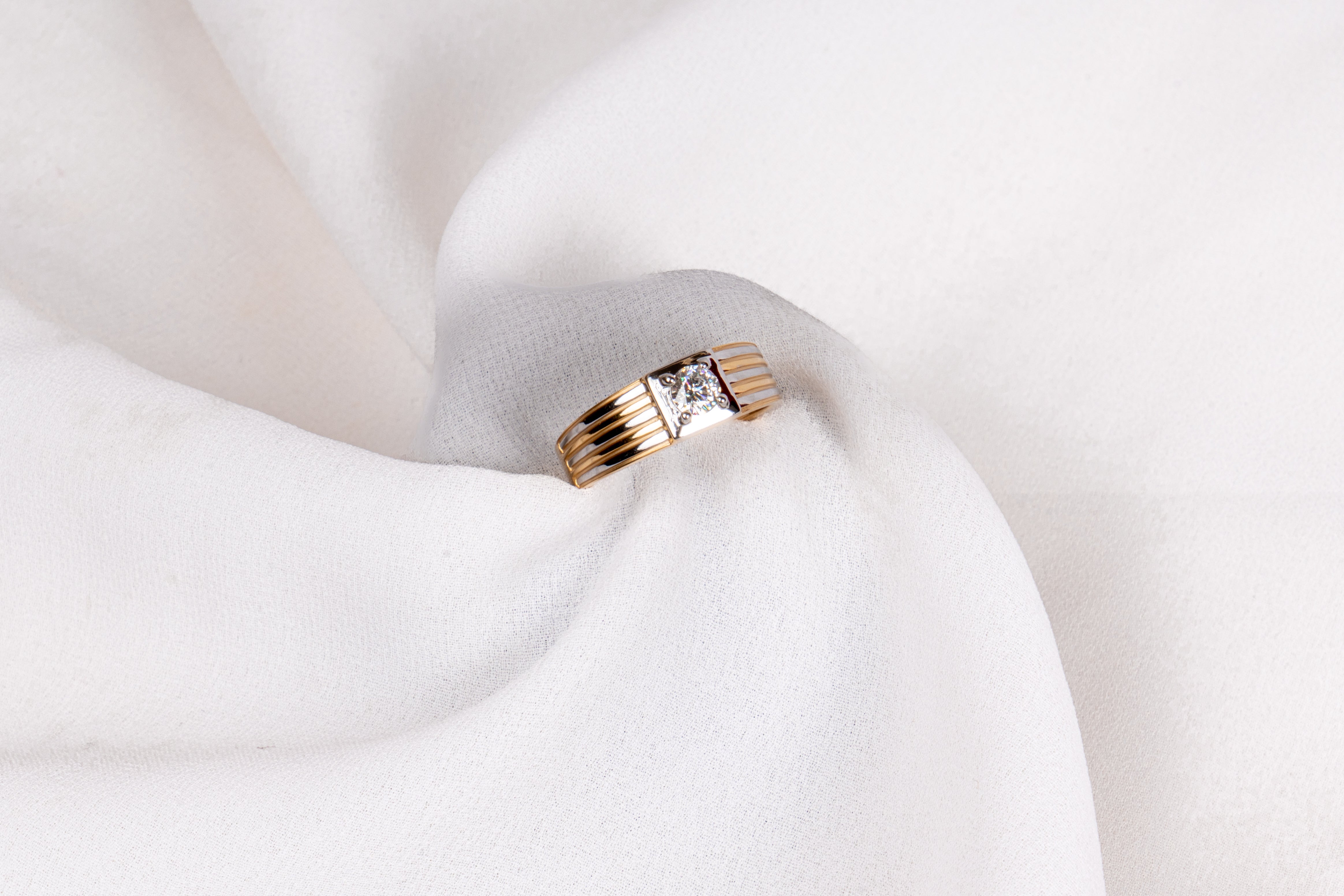 Royal Crest Diamond Ring