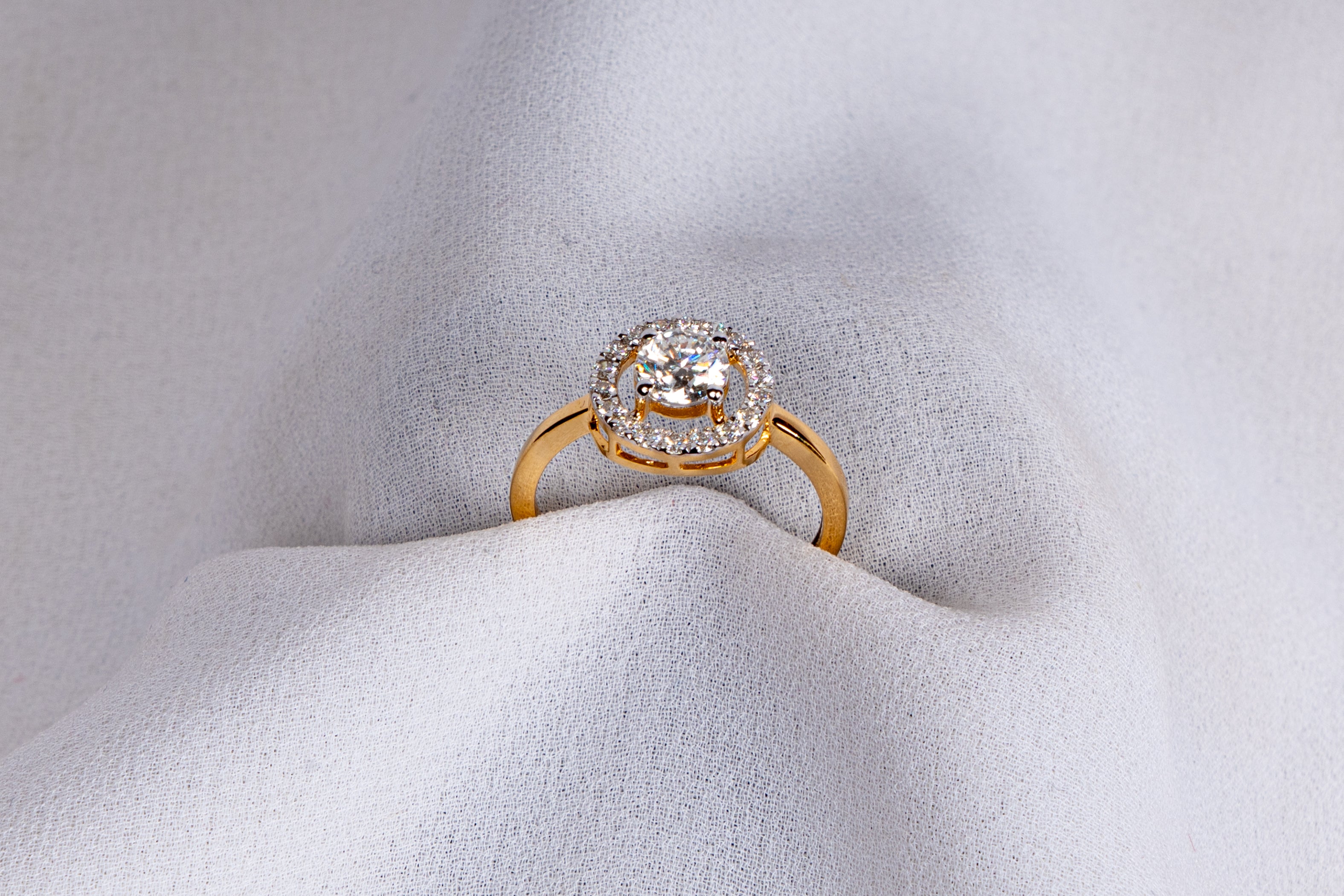 Luna Grace Halo Ring