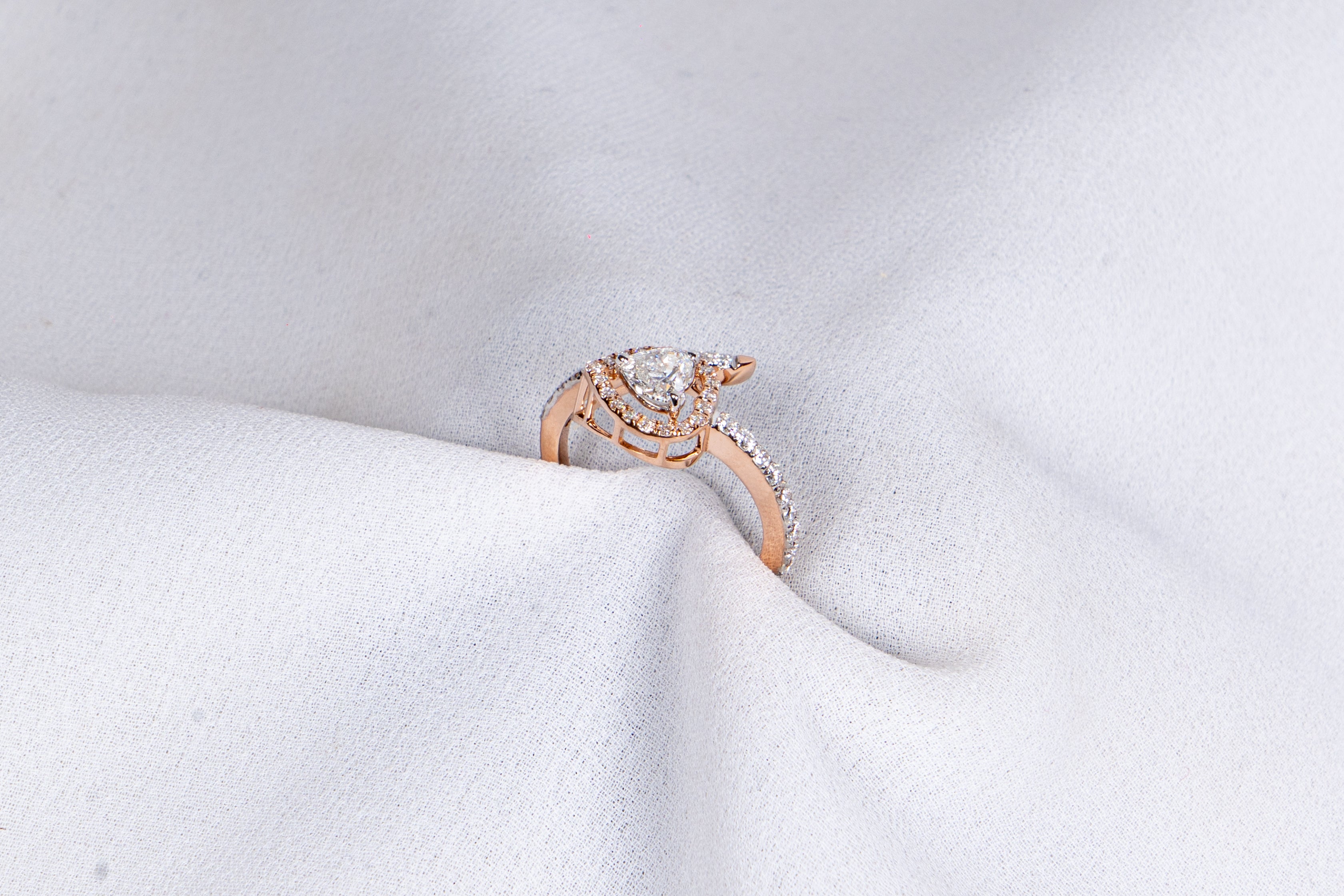 Eternal Heart Halo Ring