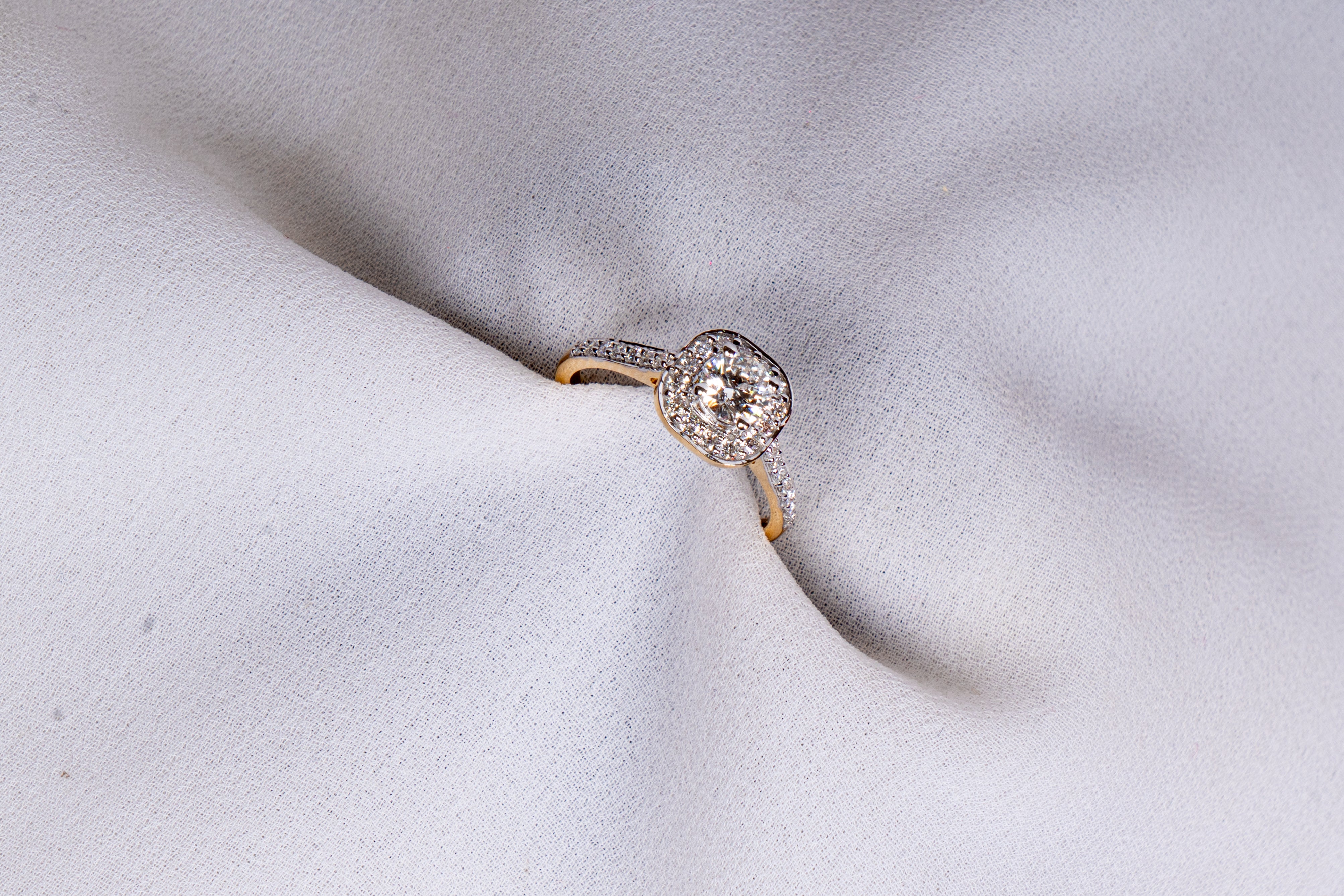 Aurora Cushion Halo Ring