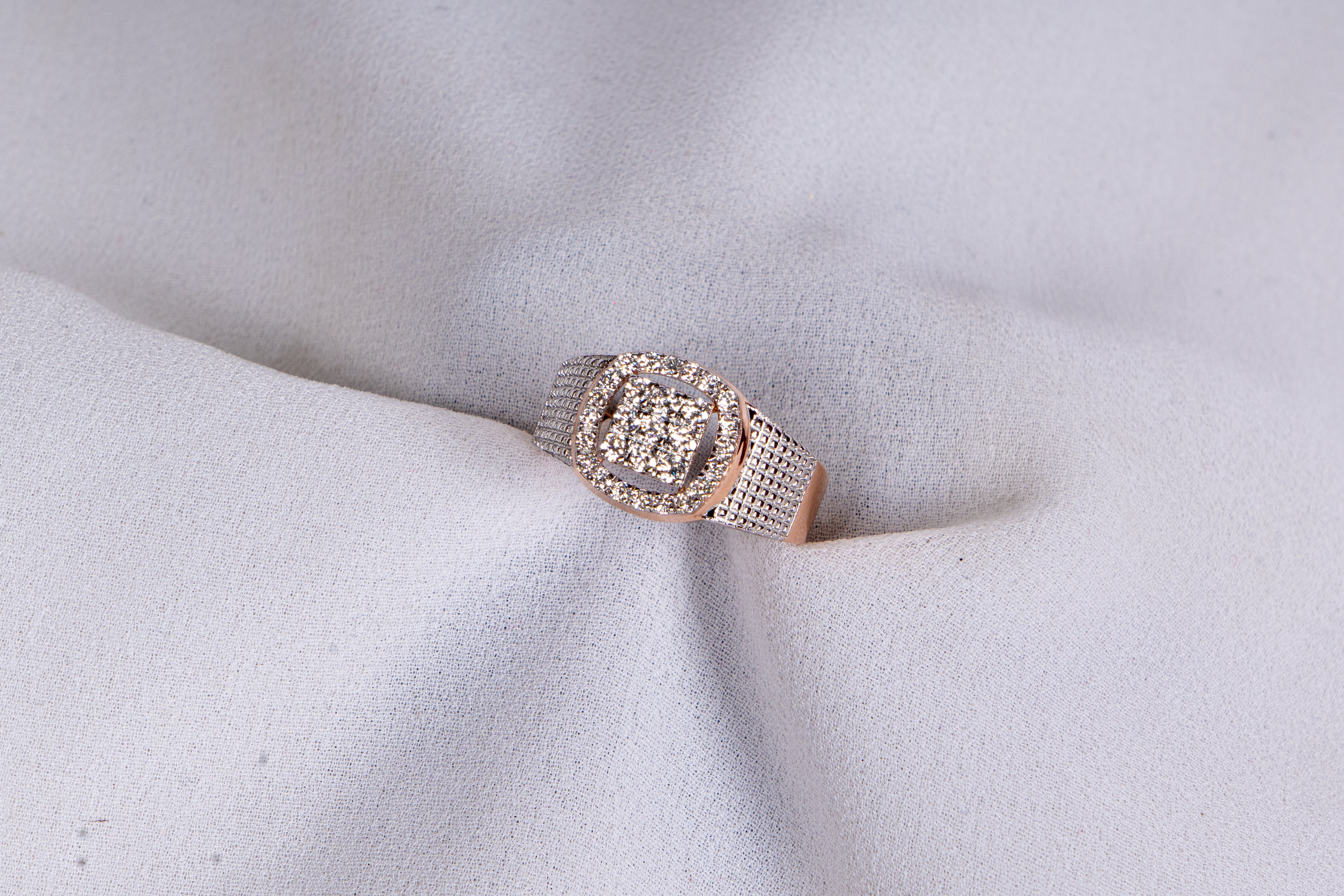 Imperial Radiance Cluster Ring