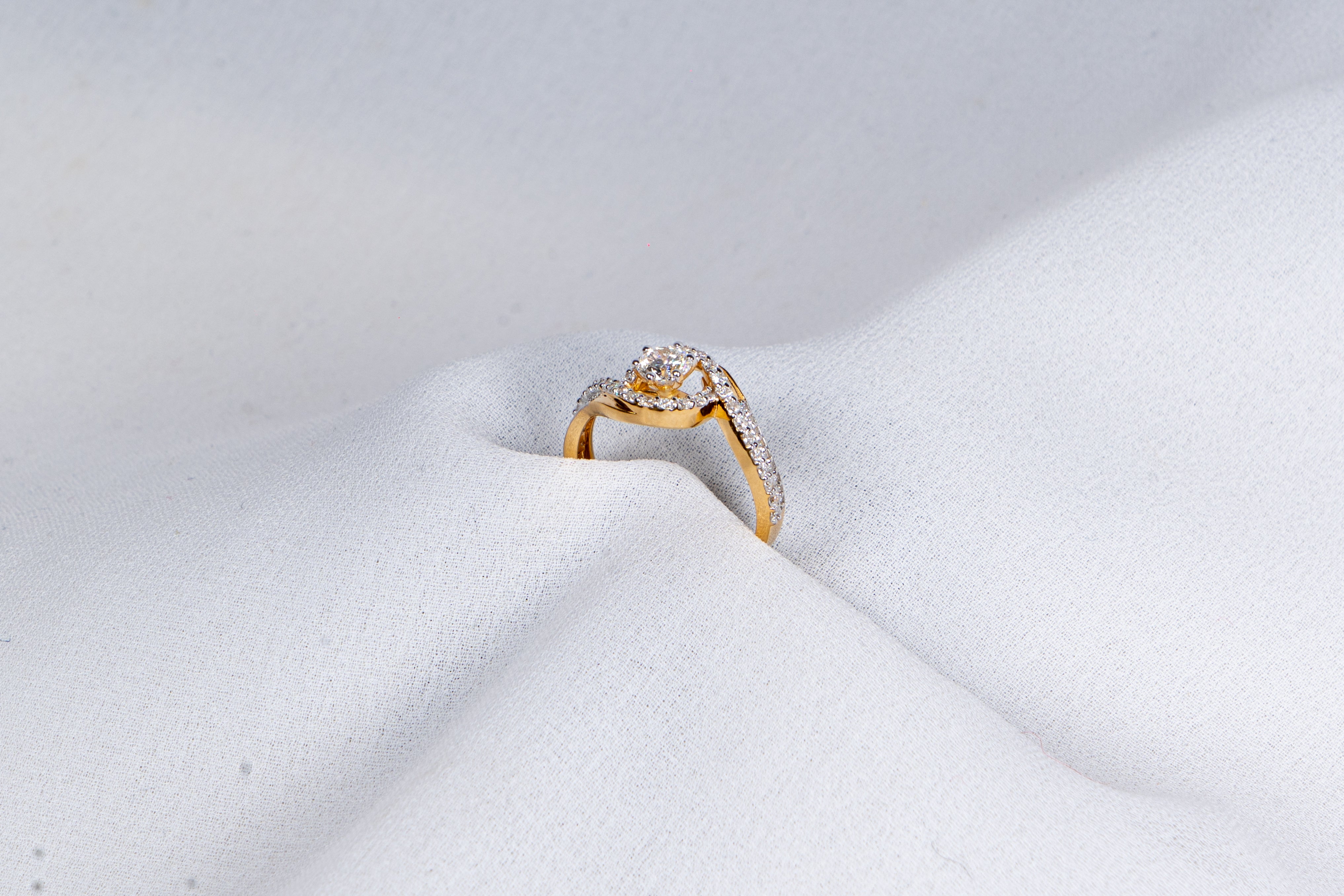 Aurielle Heart Halo Ring