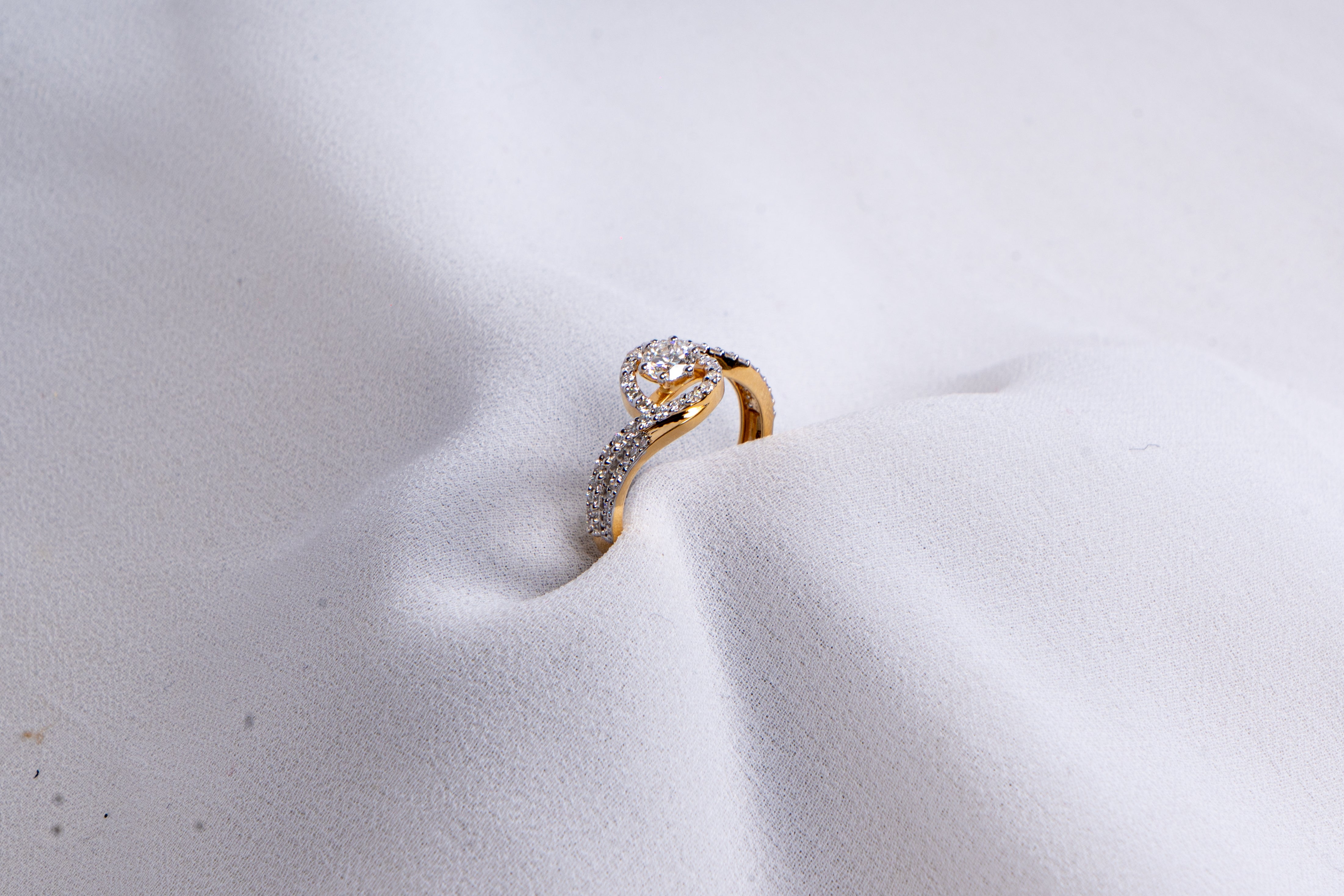 Aurielle Heart Halo Ring