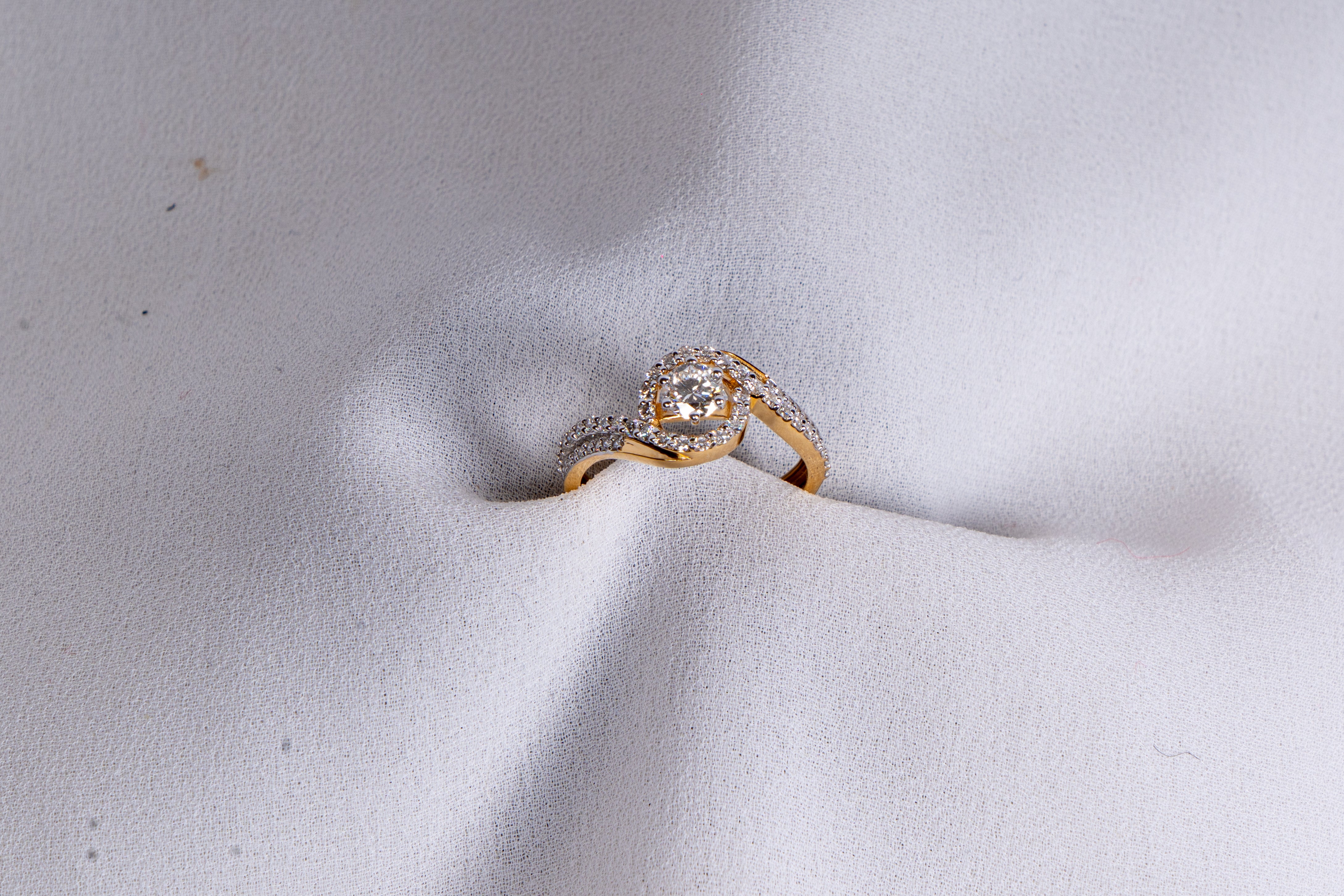Aurielle Heart Halo Ring