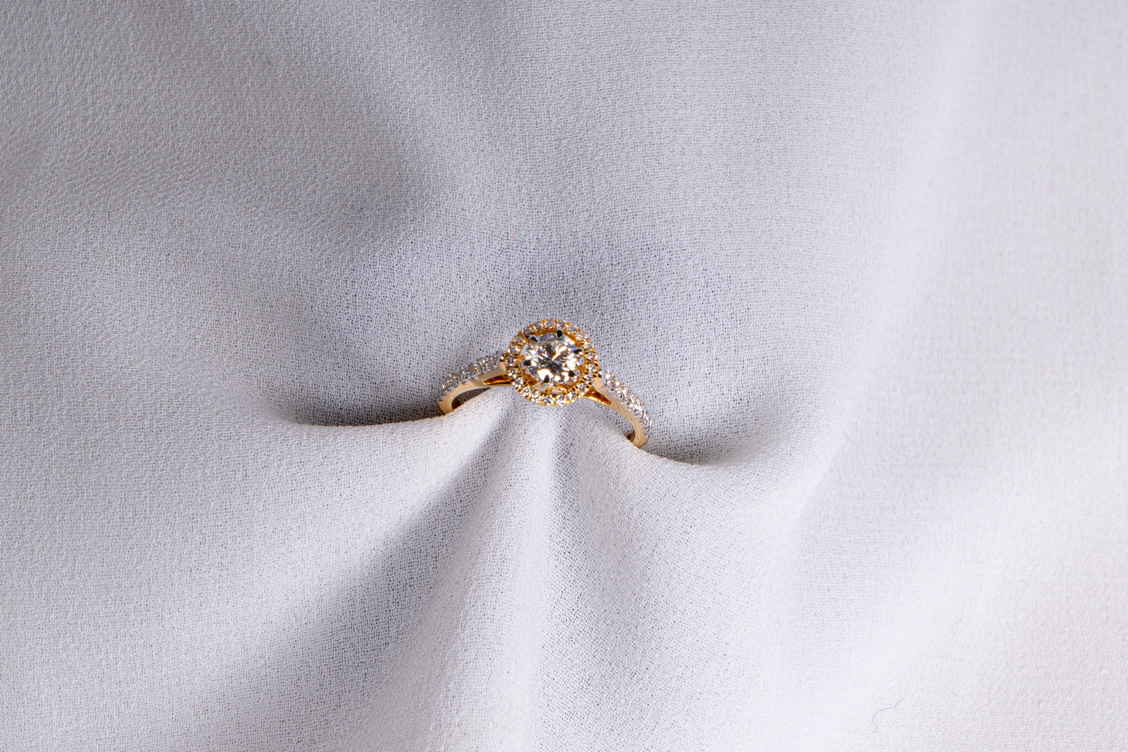 Aurora Halo Diamond Ring