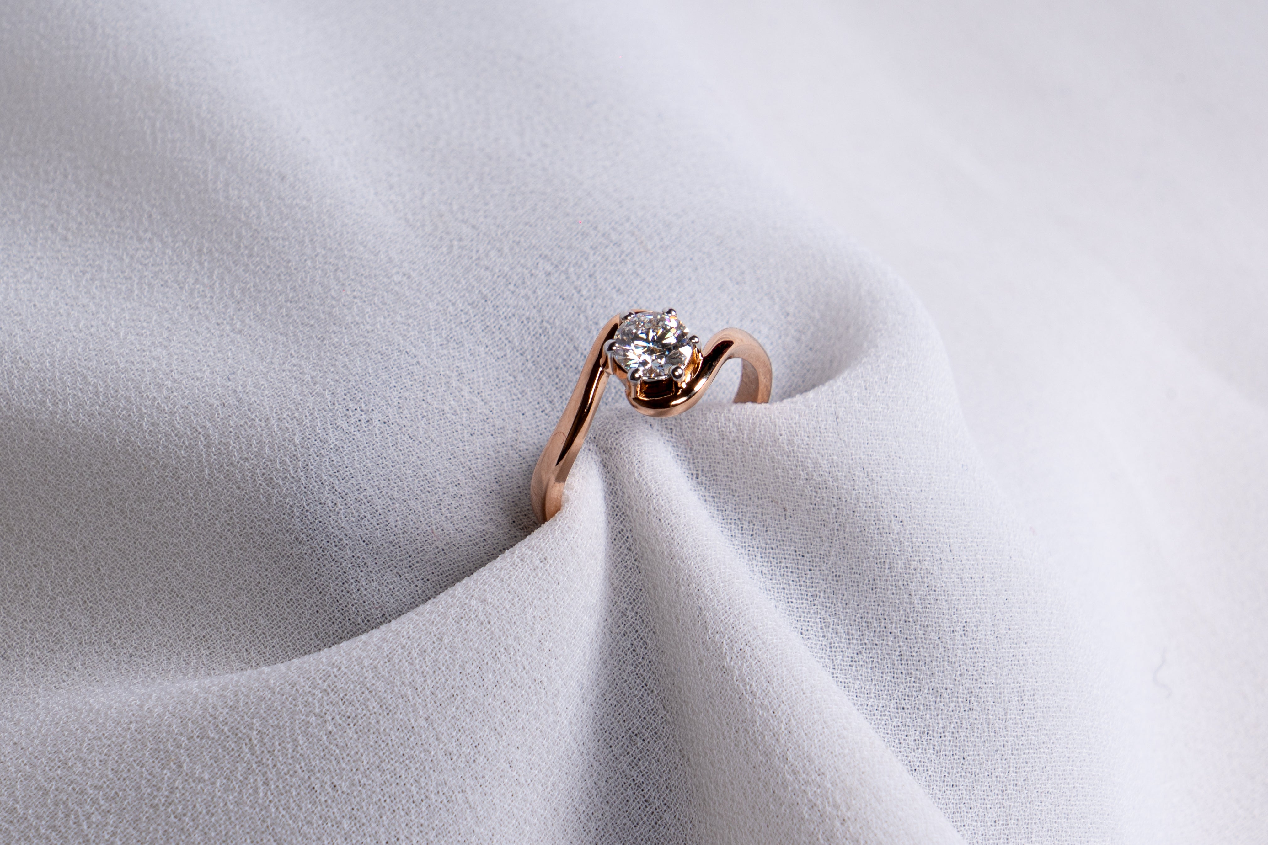 Celeste Twist Solitaire Ring