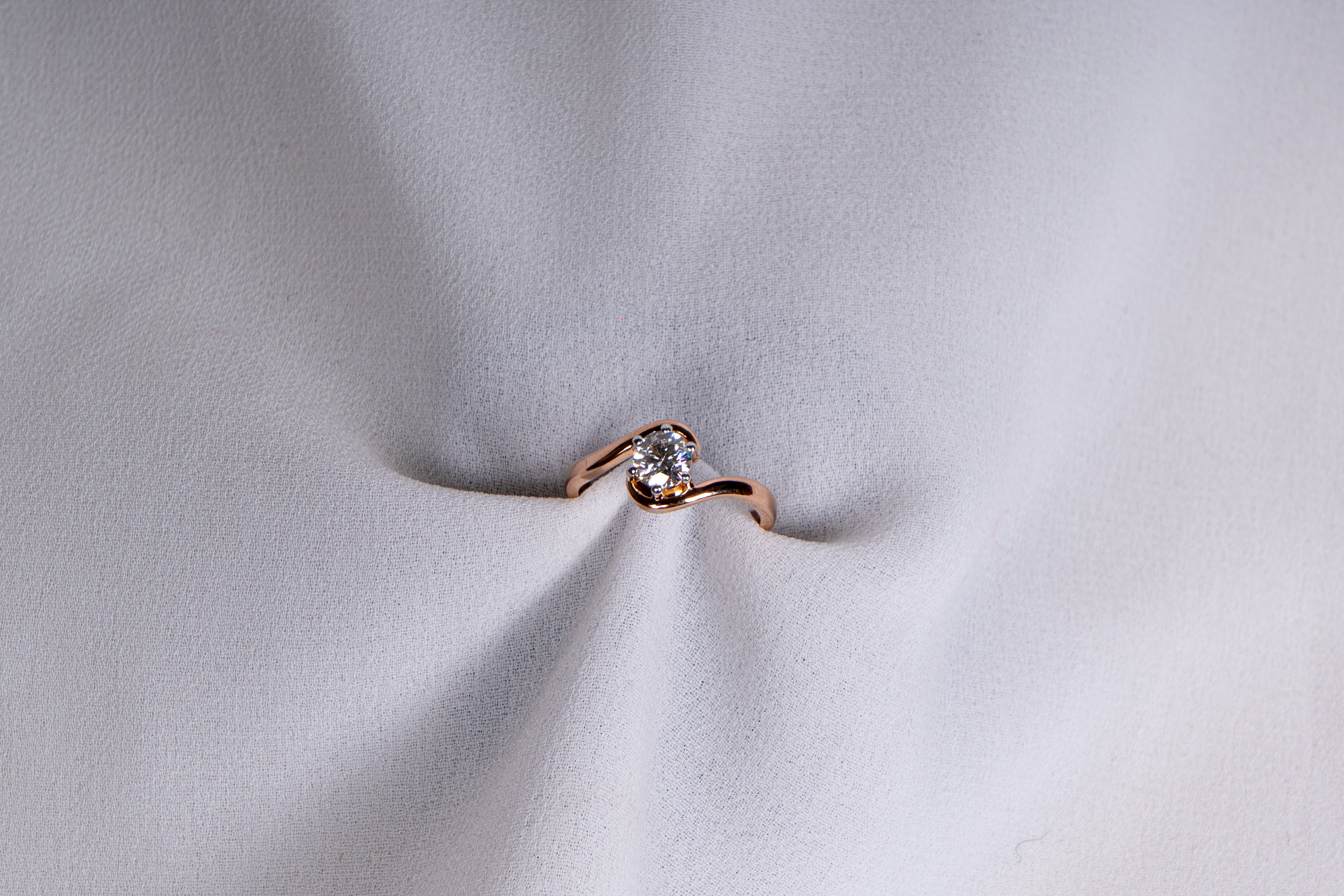 Celeste Twist Solitaire Ring