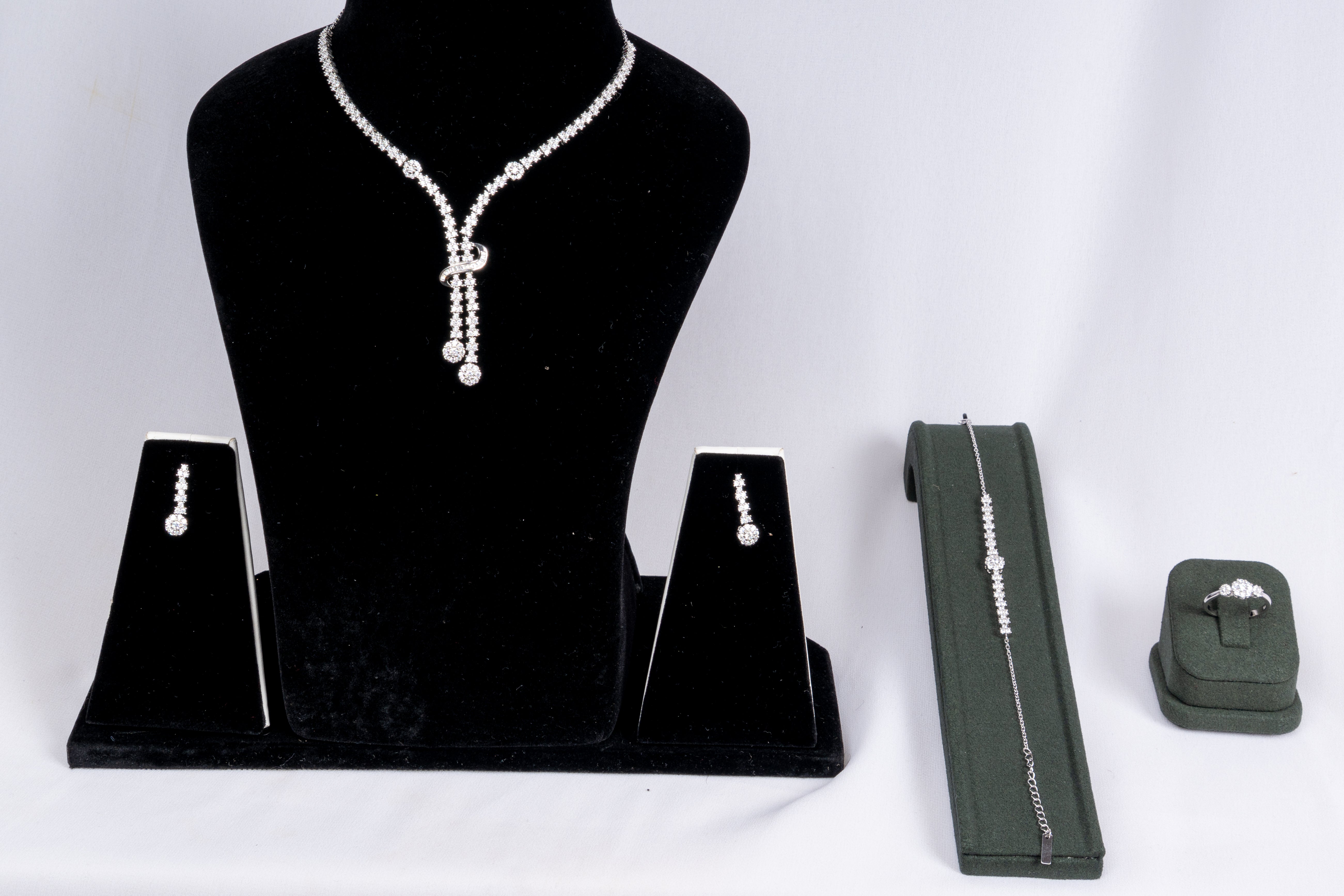 Aurielle Crystal Lariat Jewelry Set