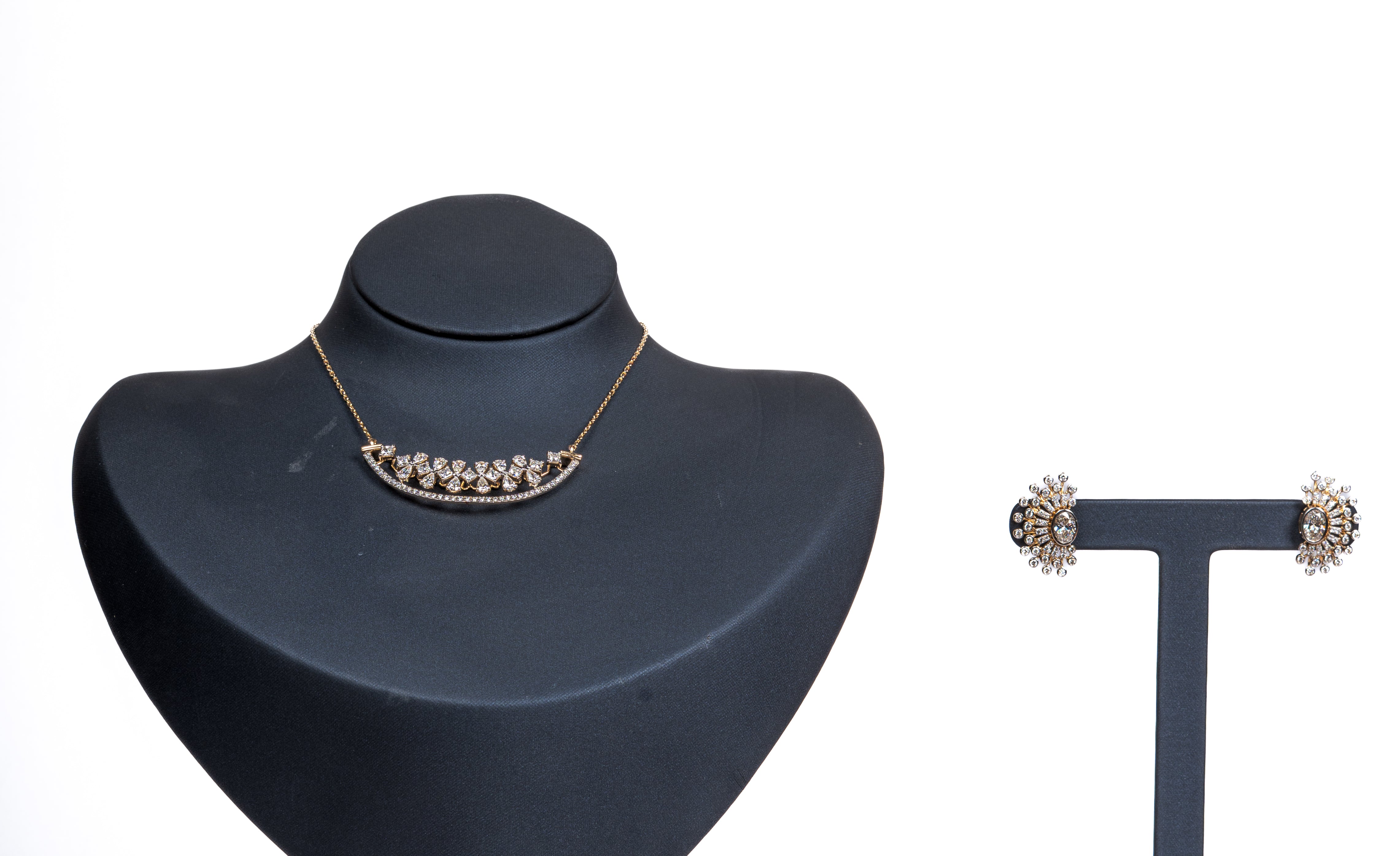Valentina Heart Arc Necklace & Floral Stud Earrings Set