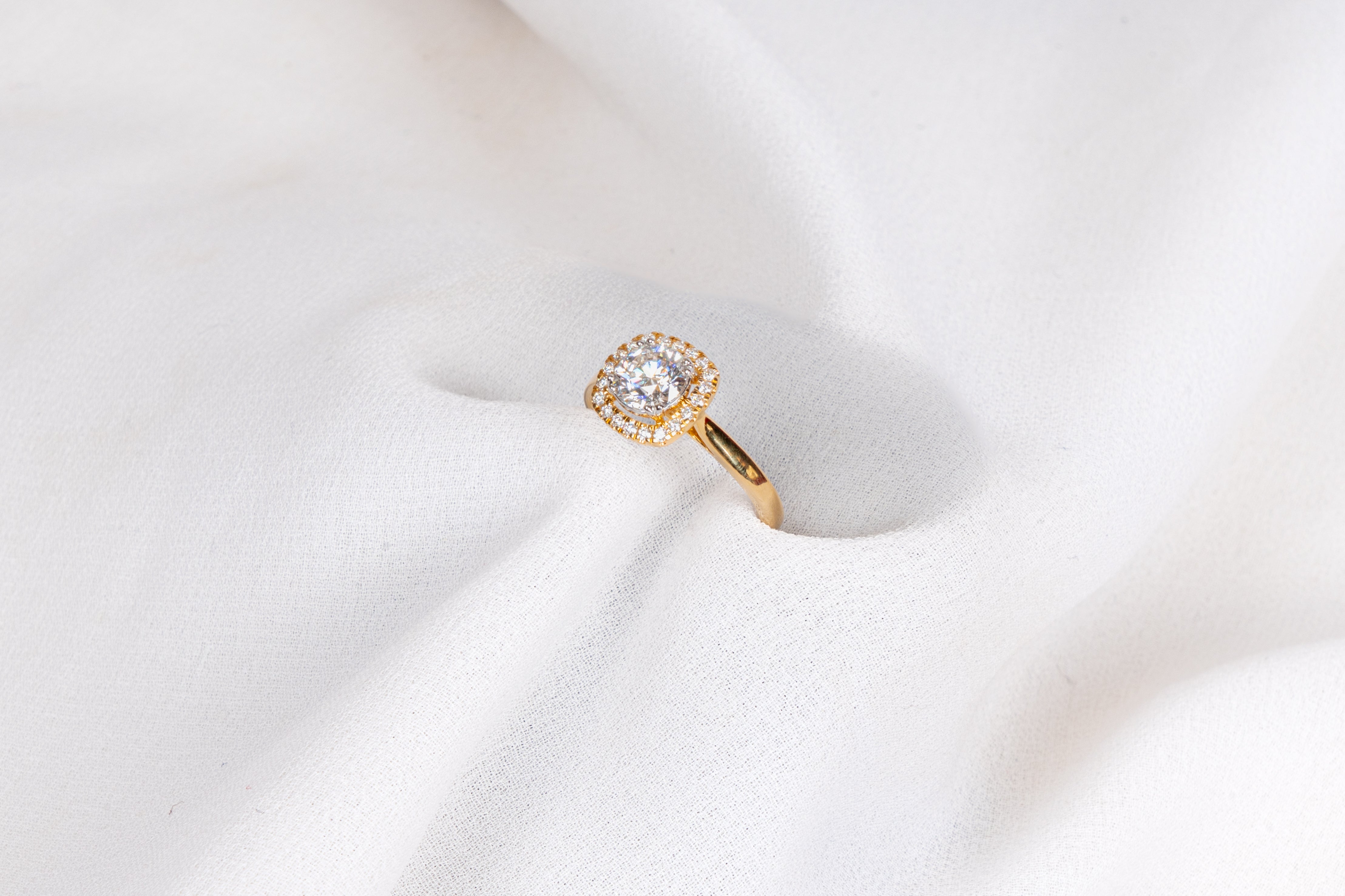 Golden Glow Diamond Ring