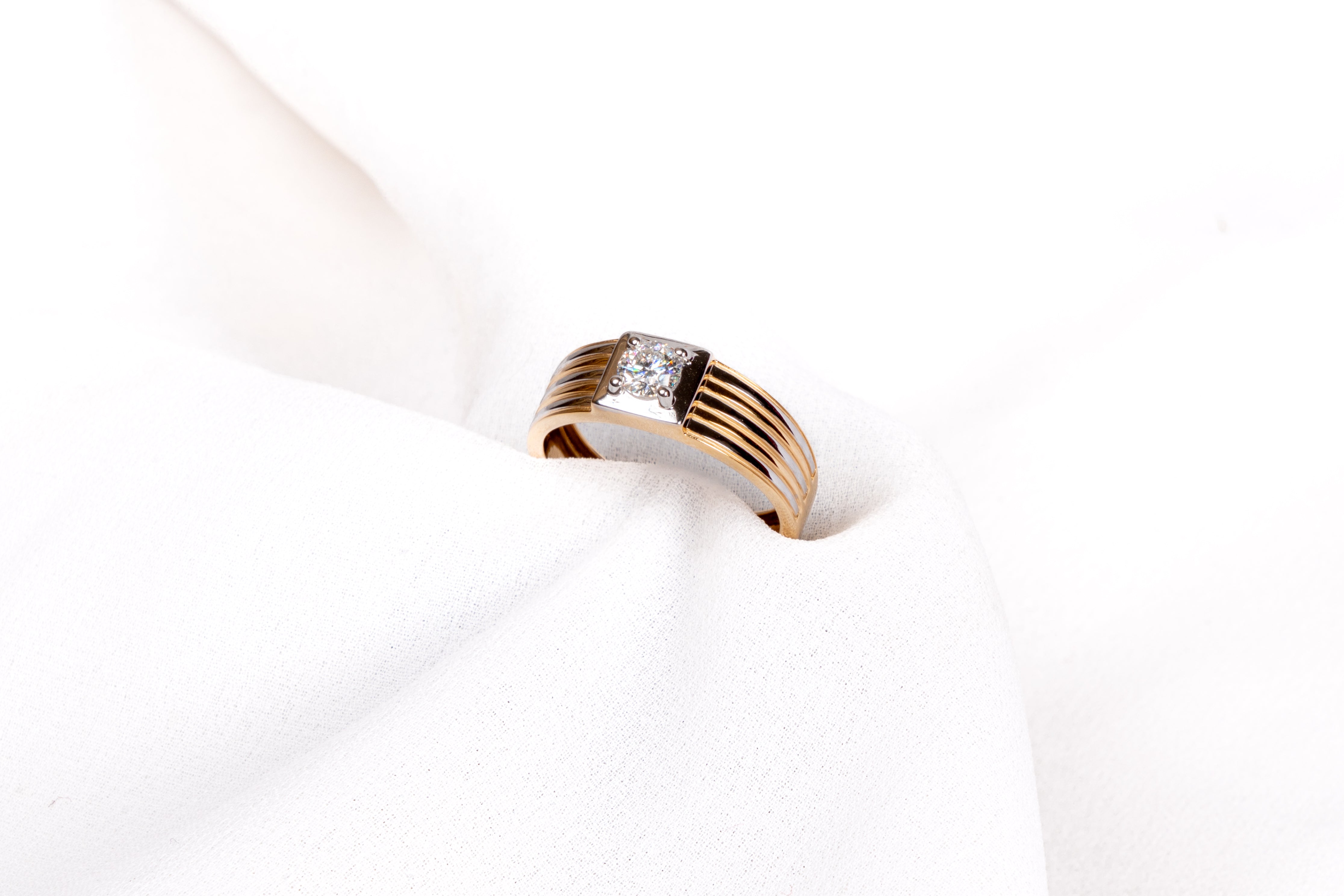 Royal Crest Diamond Ring