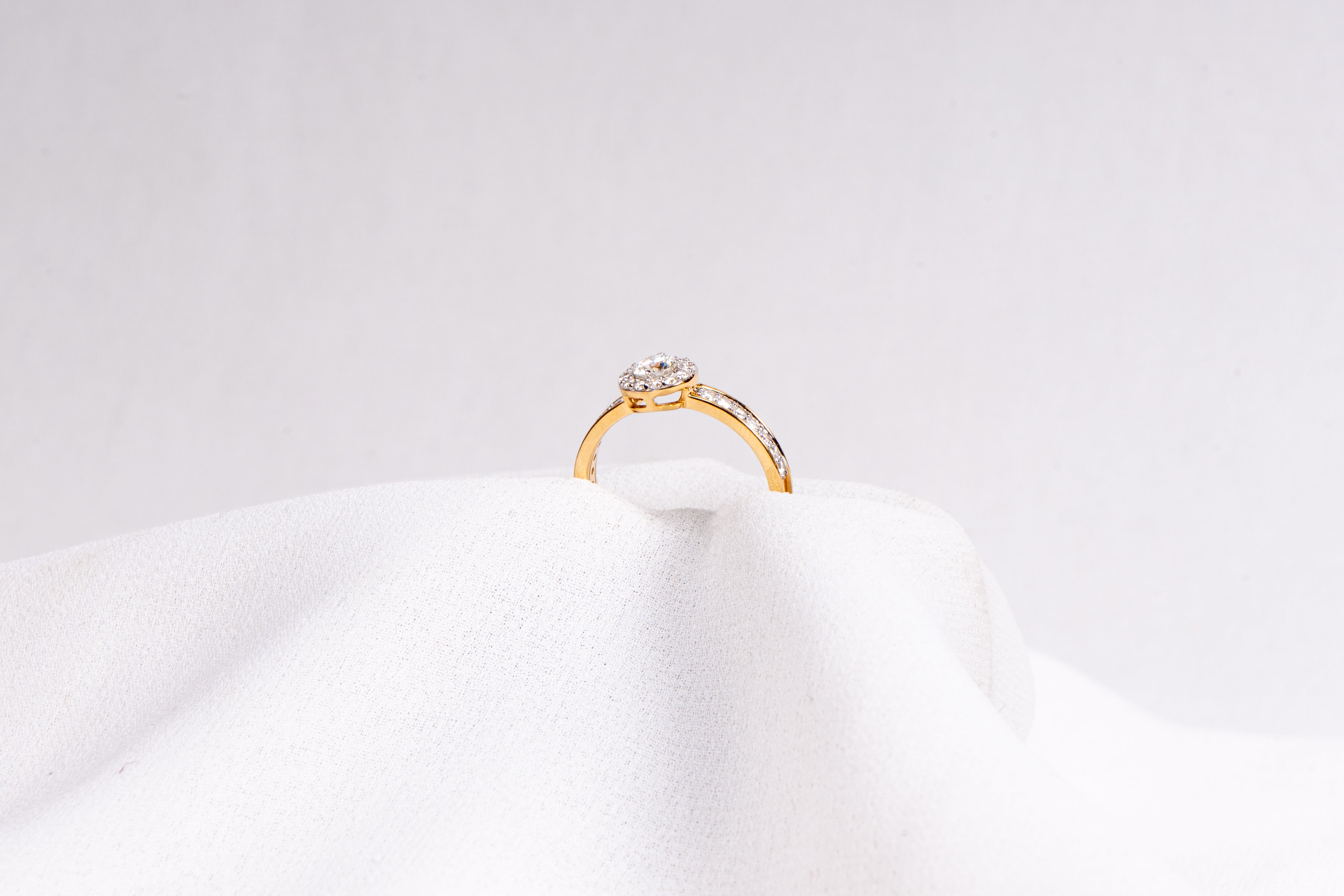 Aurora Halo Diamond Ring