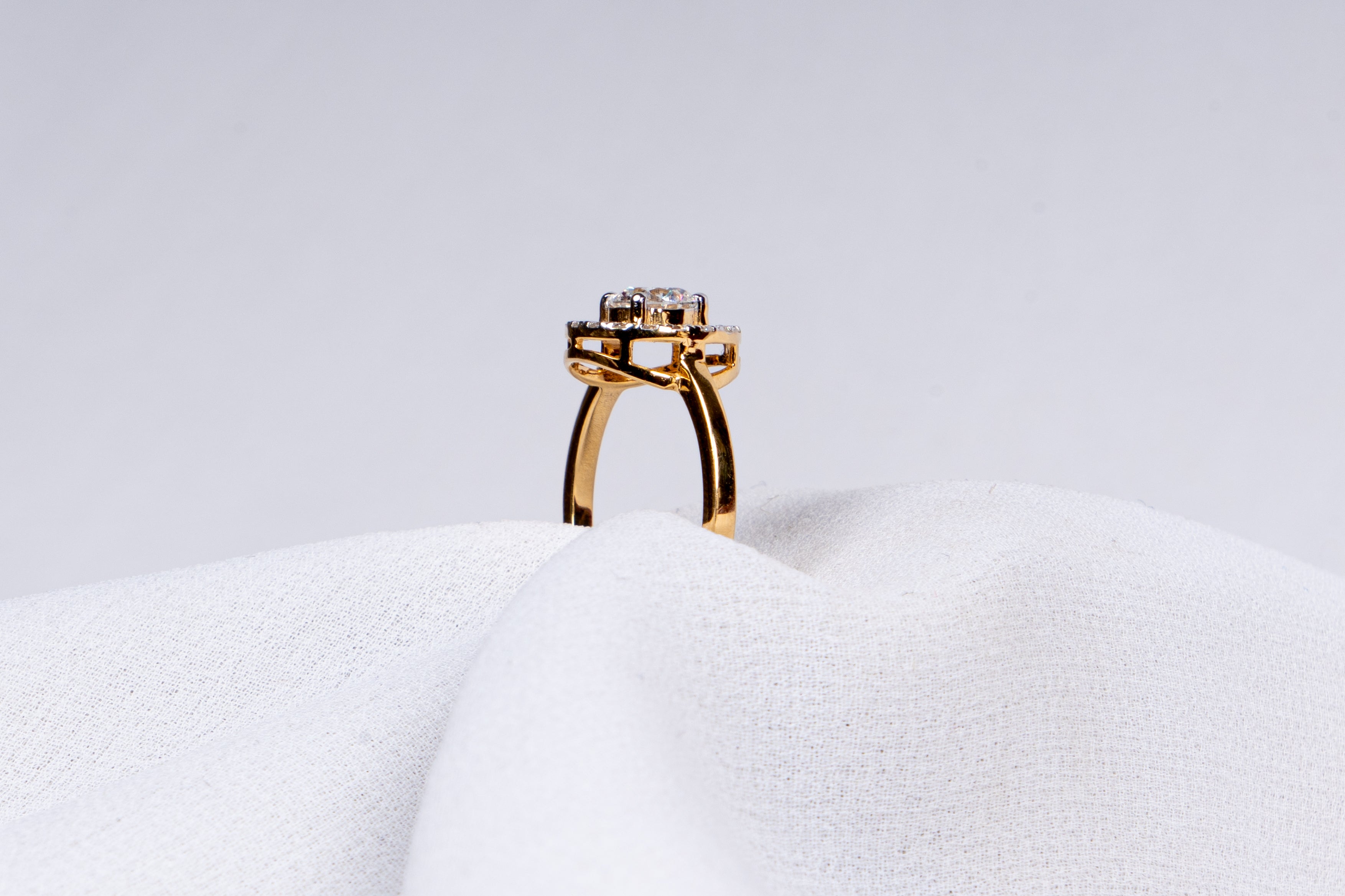 Luna Grace Halo Ring