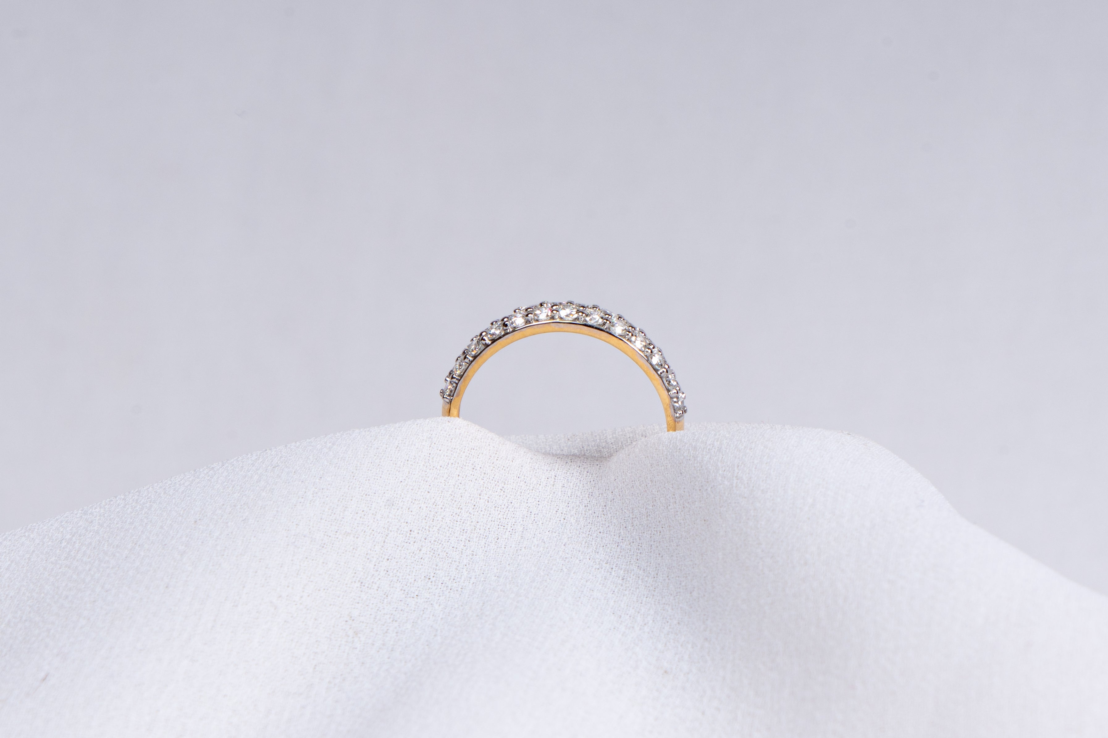 Lunara Spark Eternity Band