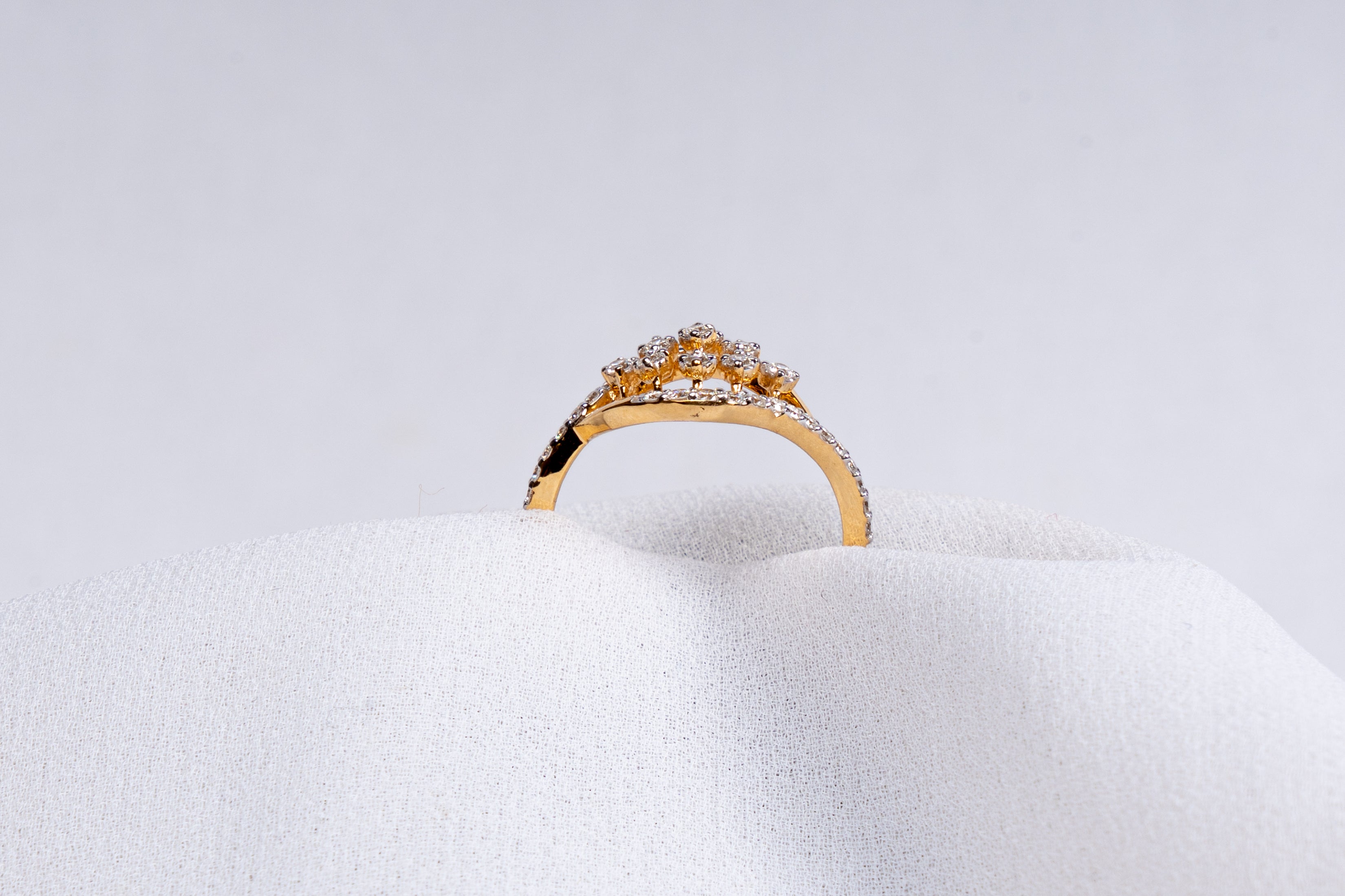 Floral Vine Diamond Ring