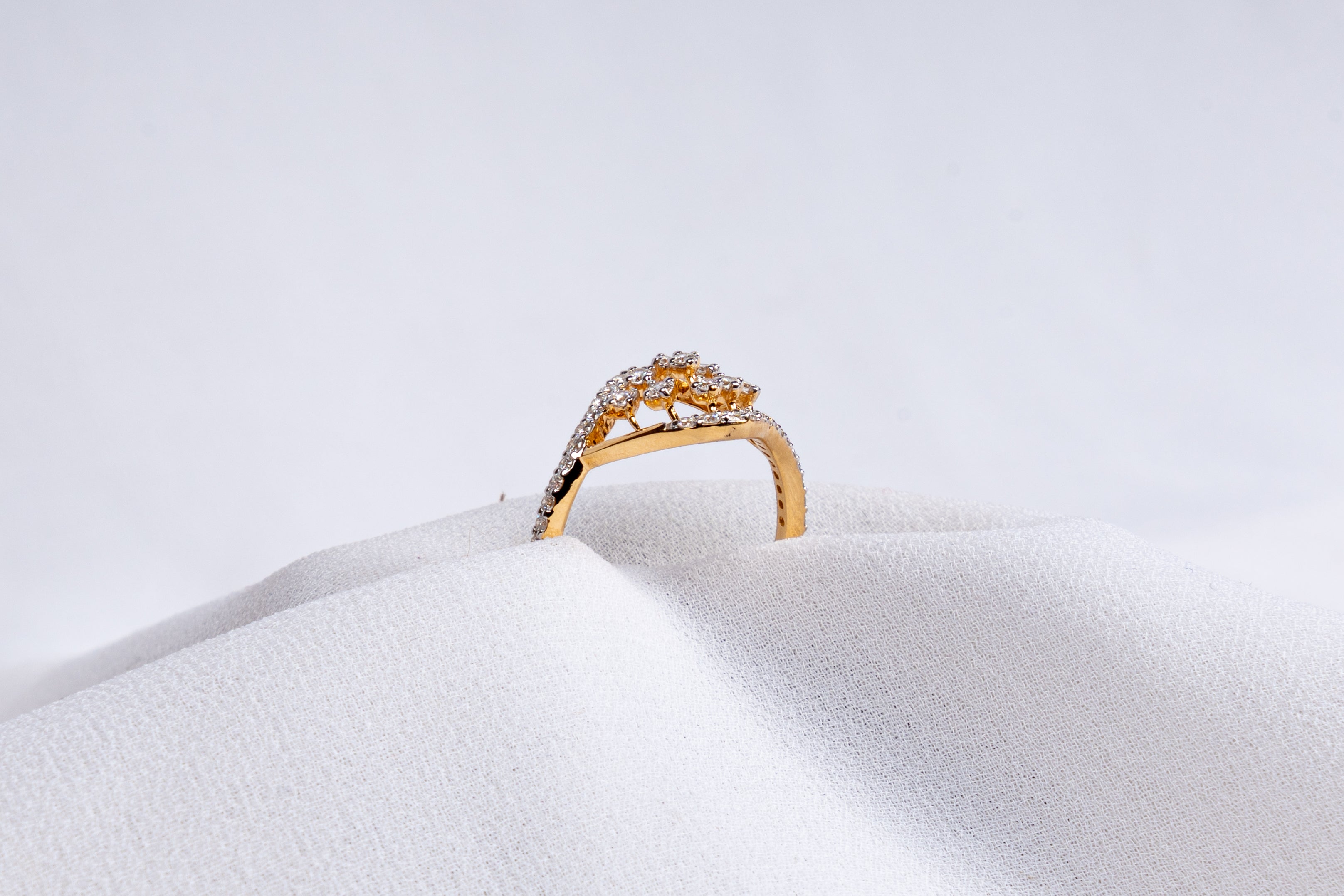 Floral Vine Diamond Ring