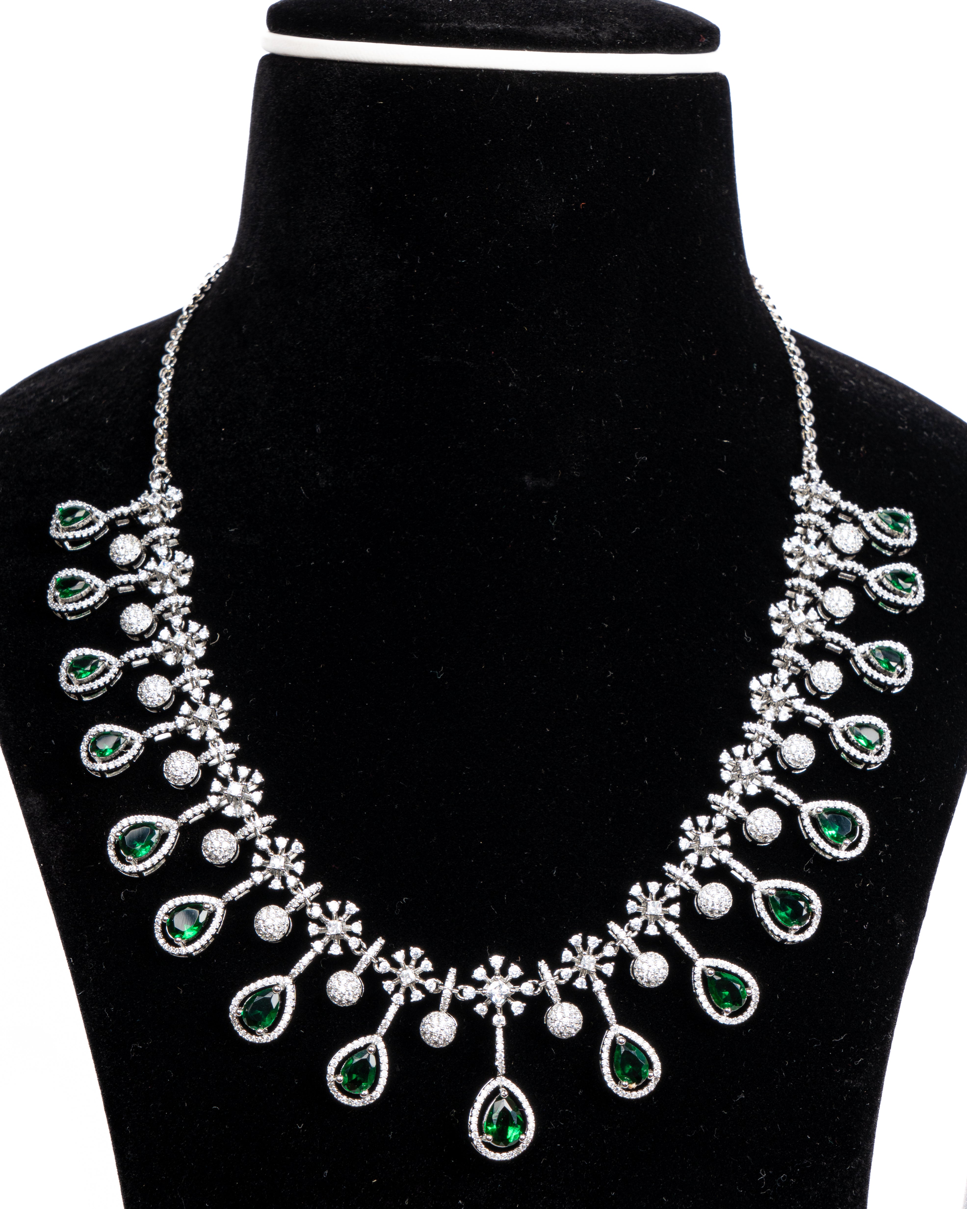 Emerald Cascade Necklace Set