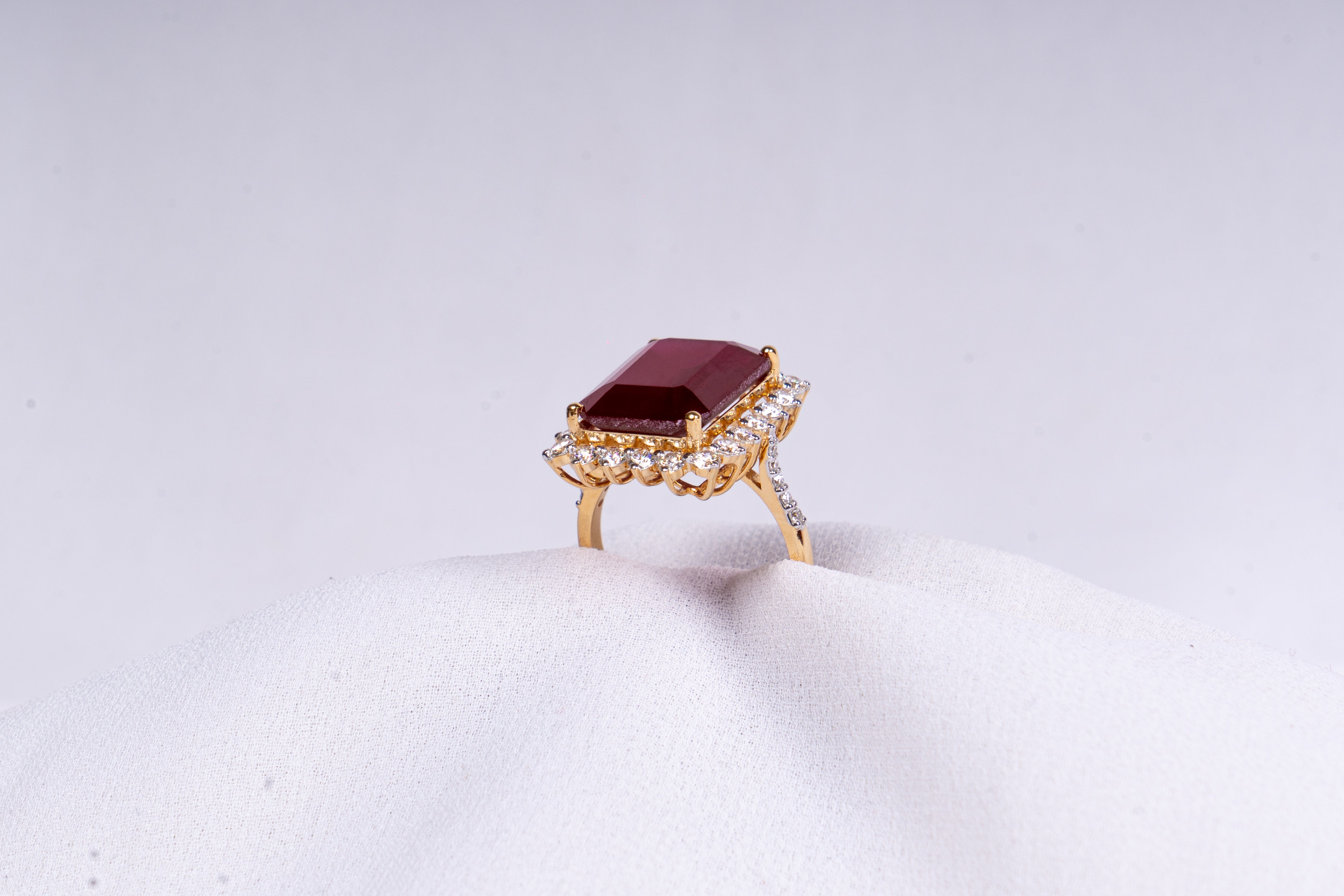 Crimson Sovereign Halo Ring