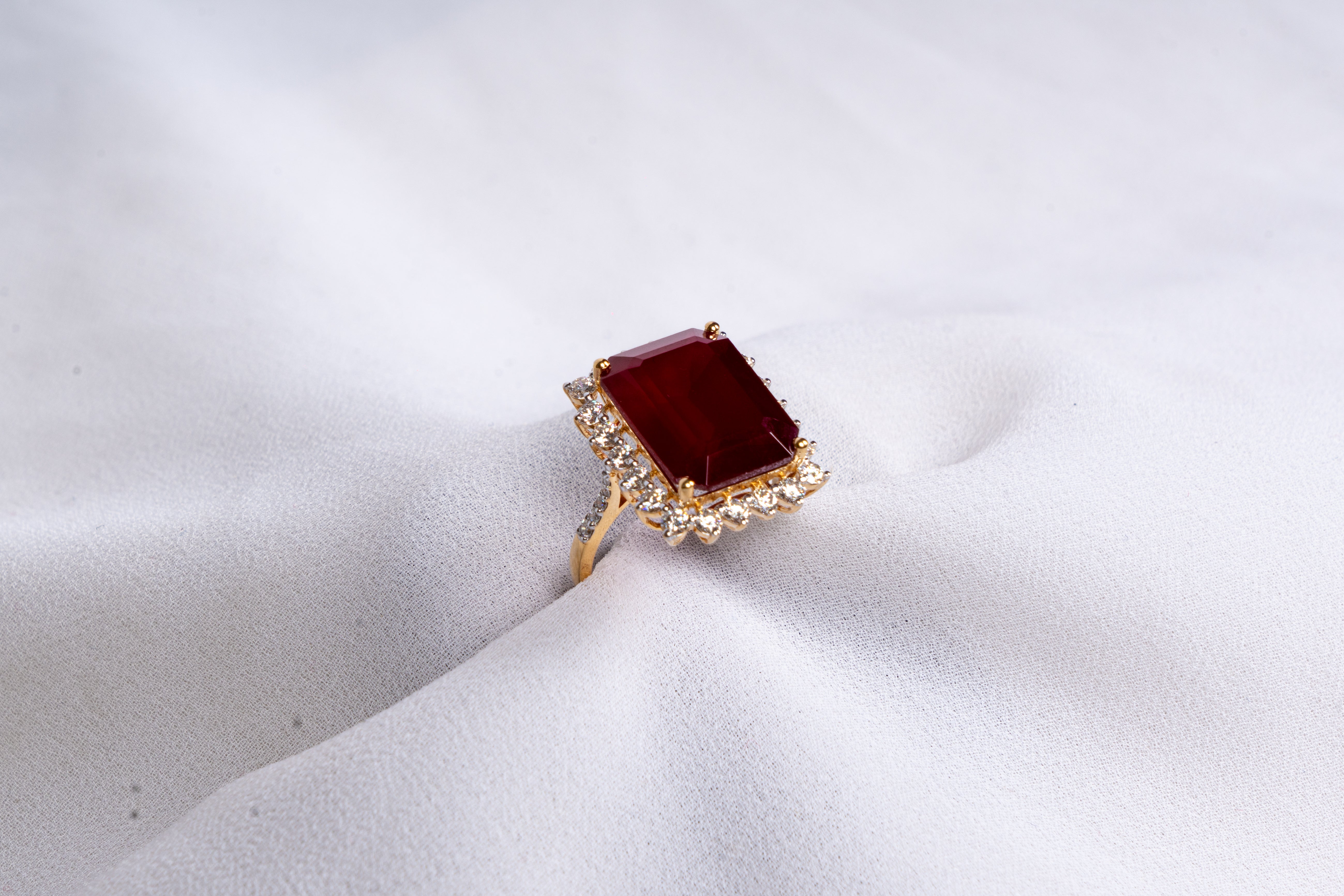 Crimson Sovereign Halo Ring