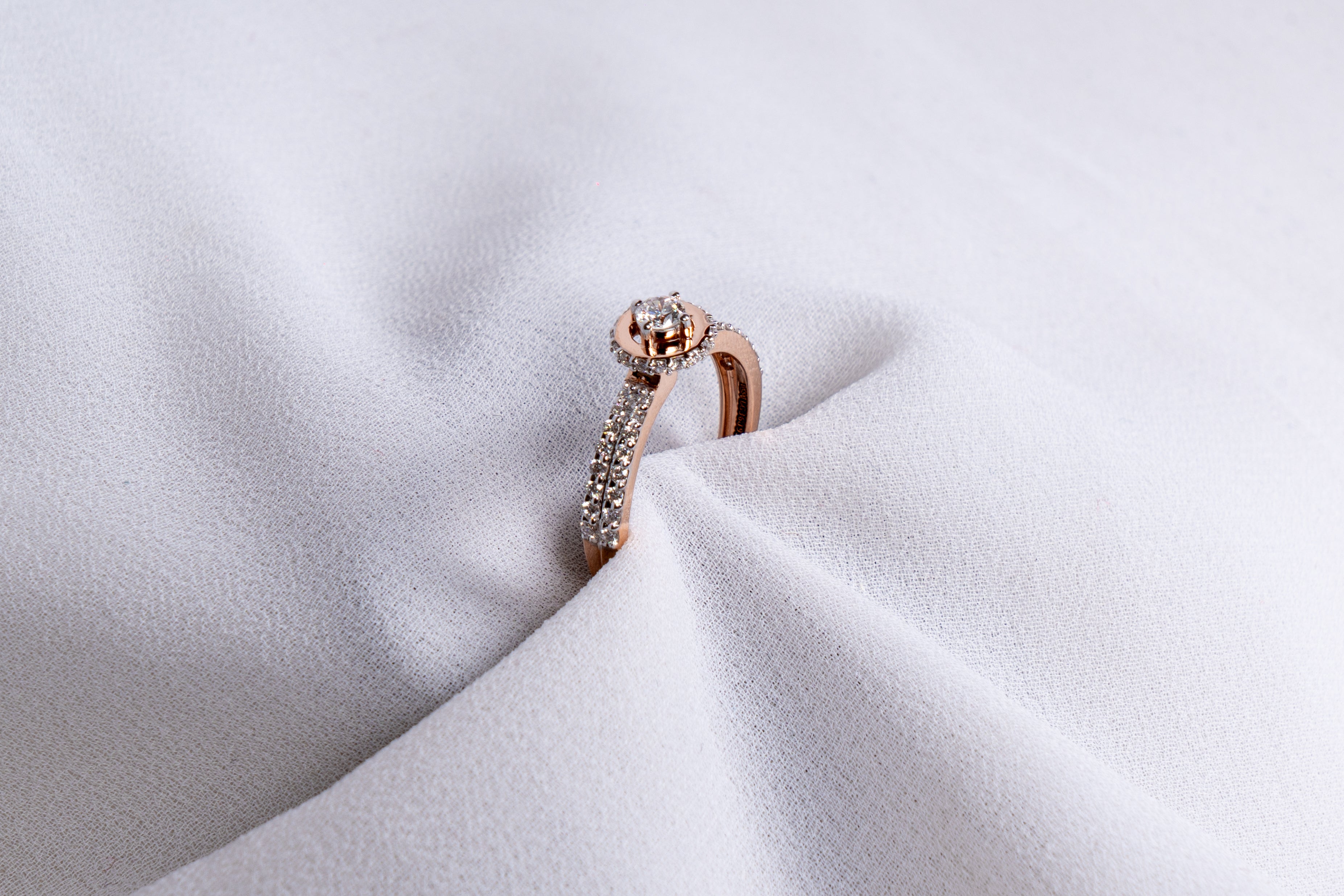 Aurora Halo Pave Ring