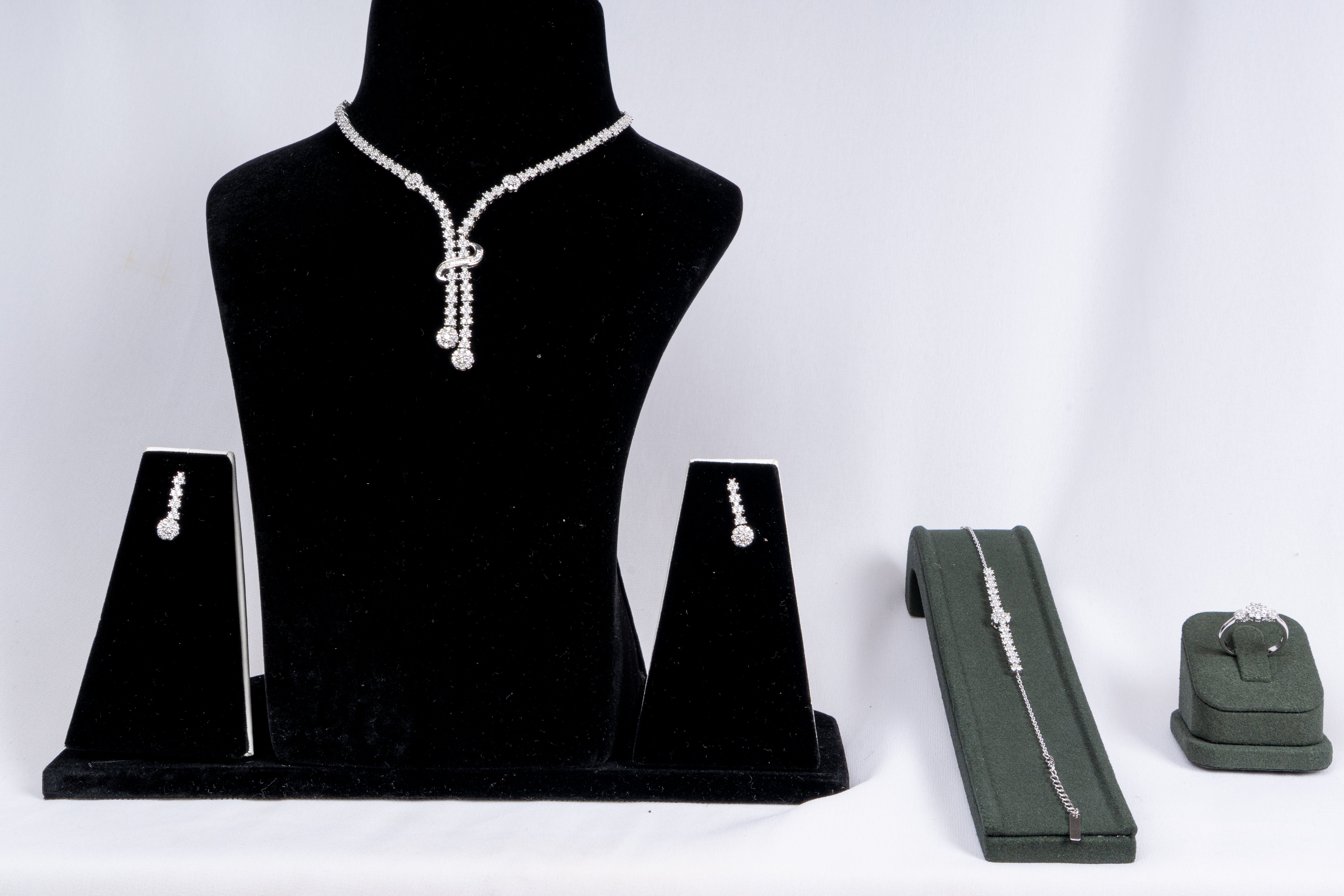 Aurielle Crystal Lariat Jewelry Set