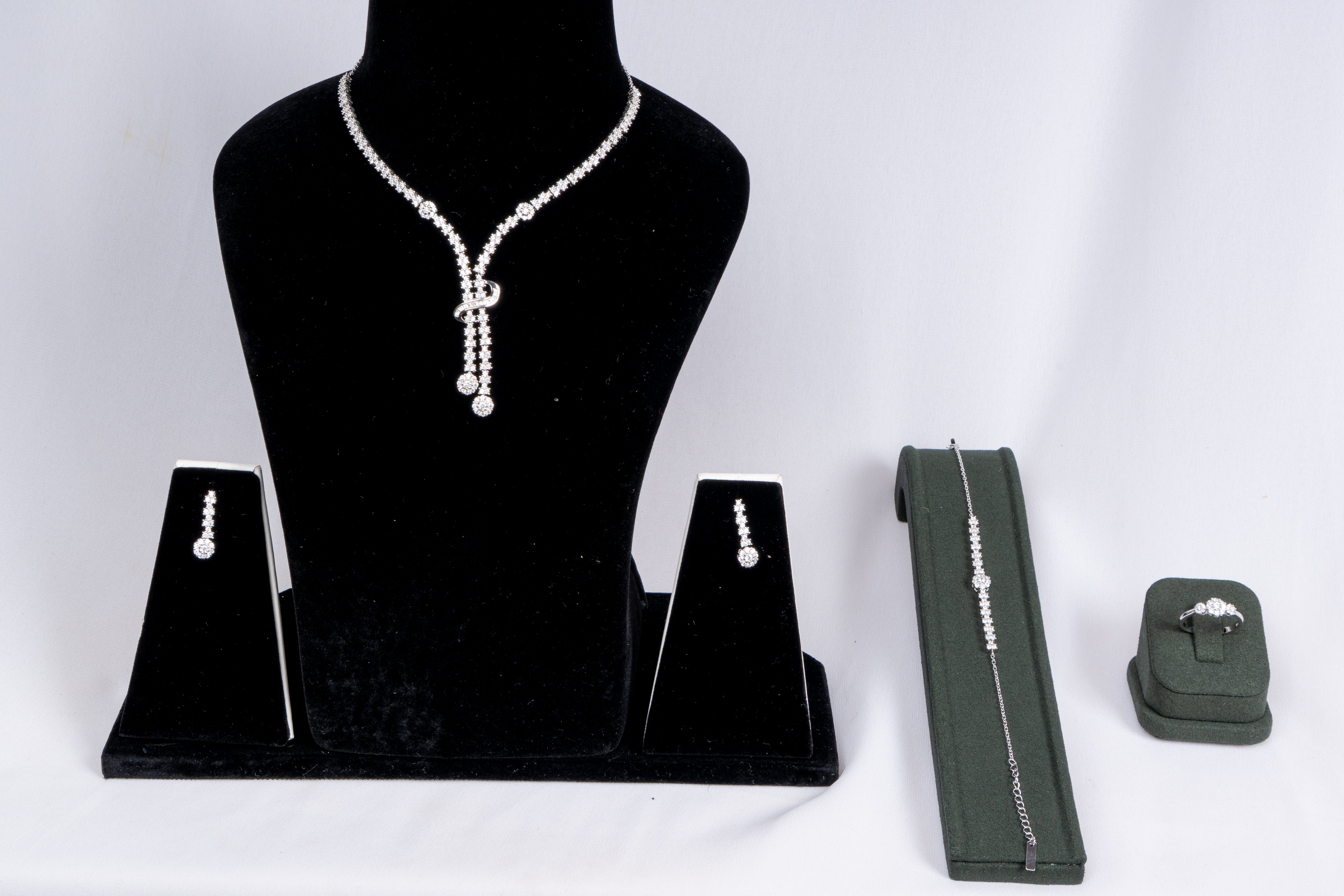 Aurielle Crystal Lariat Jewelry Set
